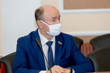 Депутаты профинансировали школы области на 80 млн рублей